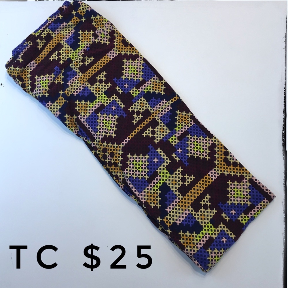 NWT TC LEGGINGS